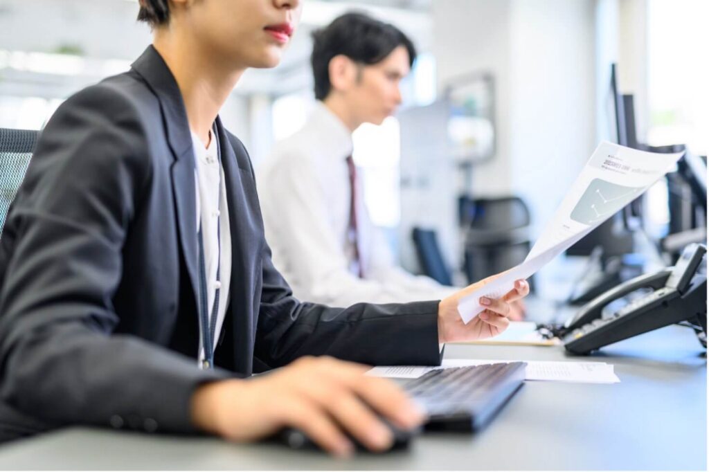 市役所から民間企業へ転職はできる！失敗しない具体的な戦略を解説