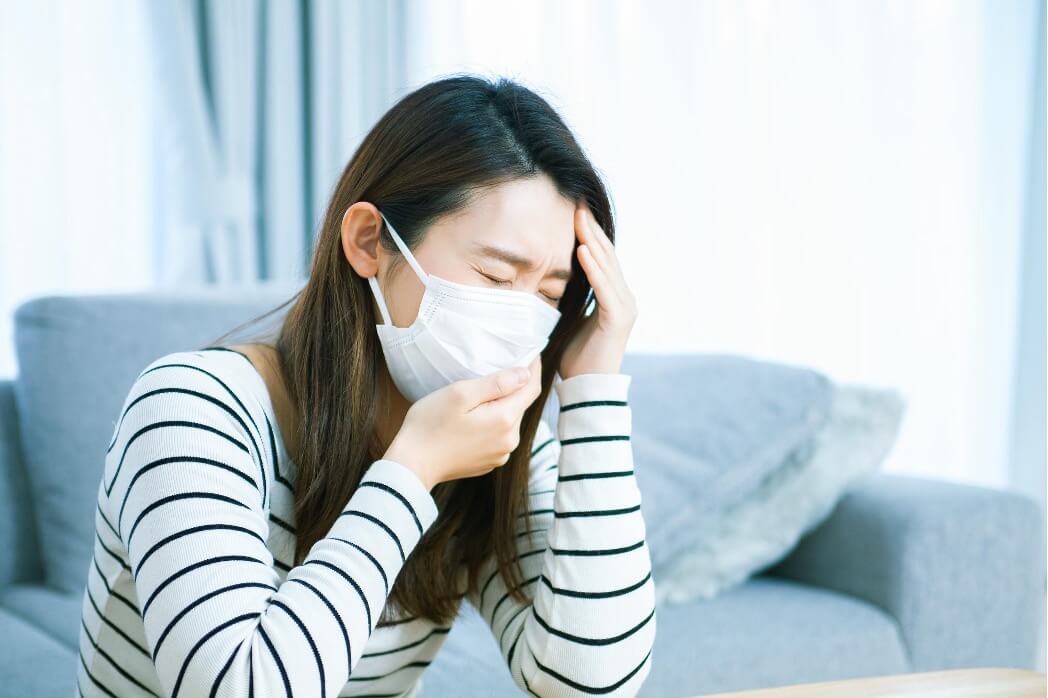 病気で退職しても失業保険を受け取れる条件は？離職理由による違いやもらい方を解説