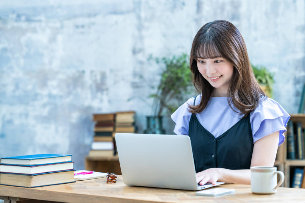 未経験からWebライターを目指す方法とは？仕事内容や収入についても解説