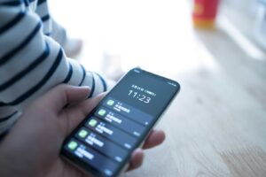 就活エージェントからのしつこい電話は無視しても大丈夫？電話の理由や対処法も解説