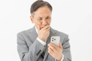 シニアジョブの評判は良い？悪い？メリットやデメリットを口コミとともに解説