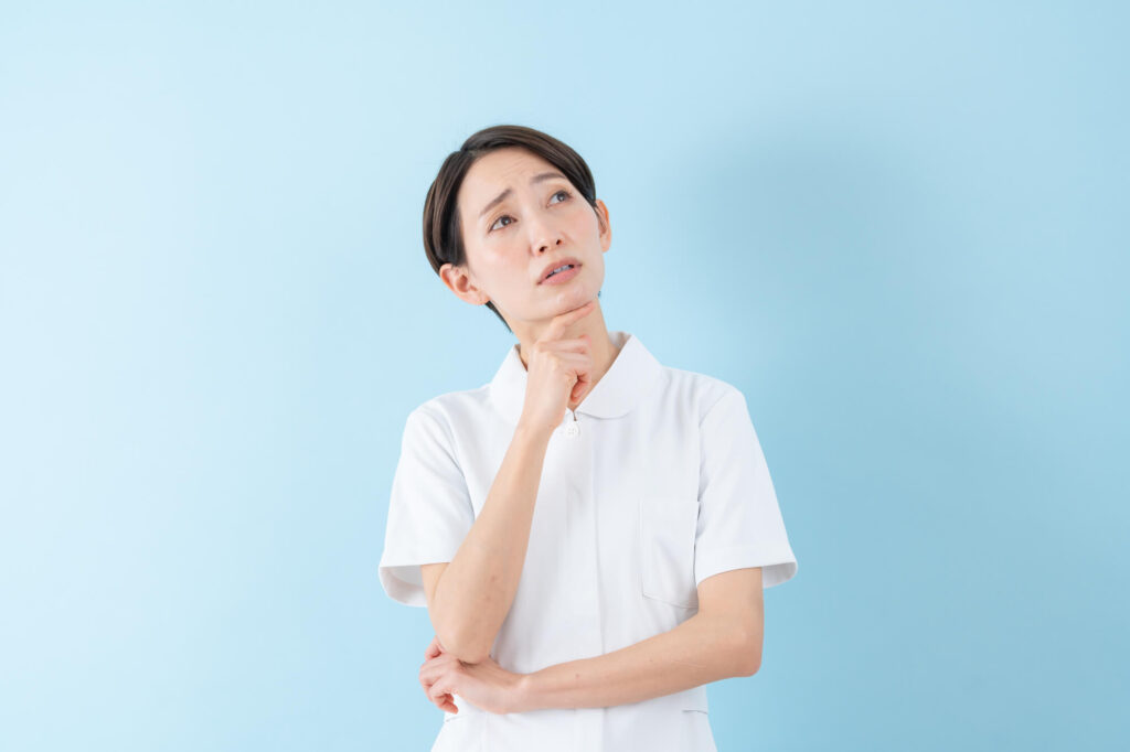 美容外科の看護師を辞めたい!よくある理由と対処法とは?退職の判断基準も解説