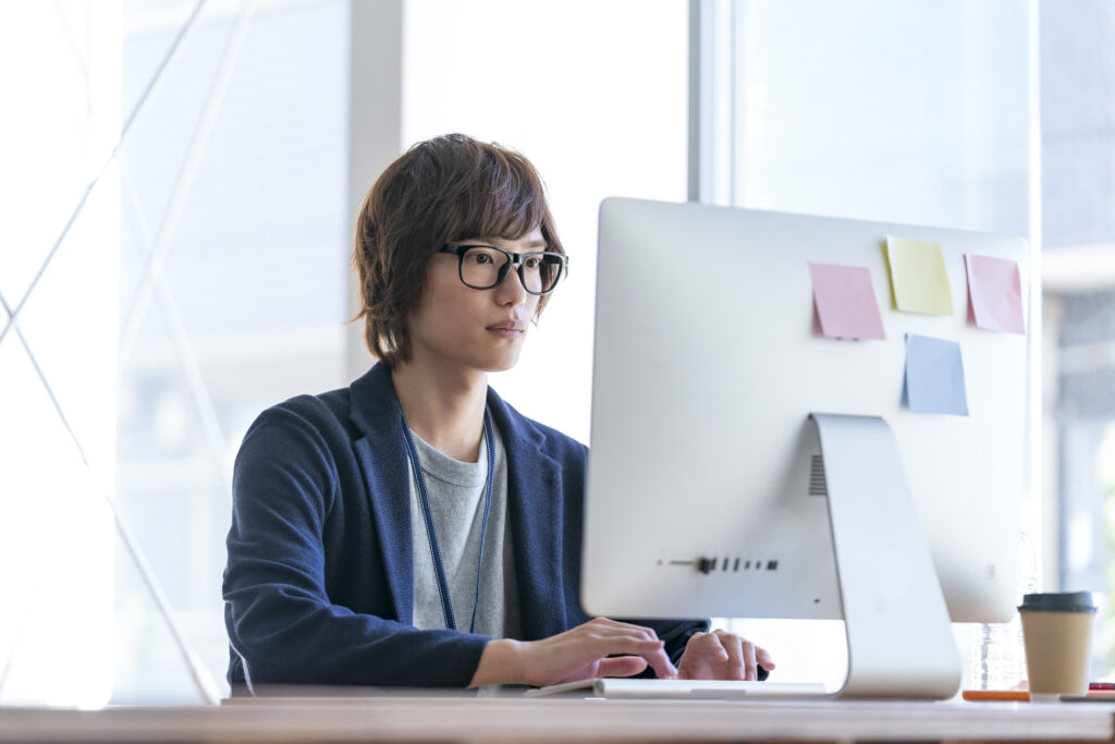 アプリエンジニアにおすすめの転職サイト8選!利用の流れや選ぶコツも解説