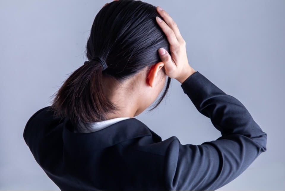 仕事辞めたいけど次がない　20代　アイキャッチ